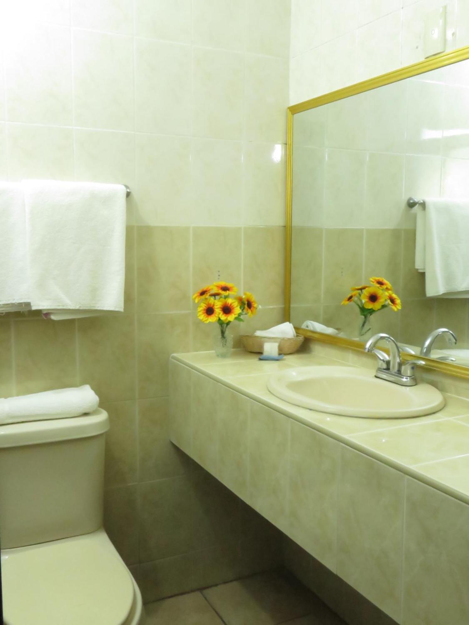 Hotel Los Girasoles Тепик Экстерьер фото
